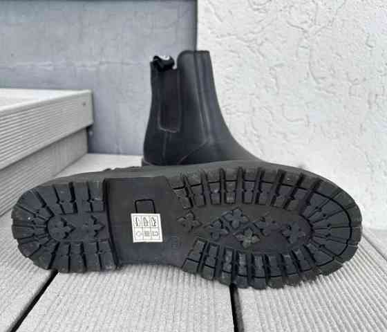 Naisten mustat jodhpurit Lahti