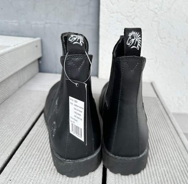 Naisten mustat jodhpurit Лахти - изображение 2