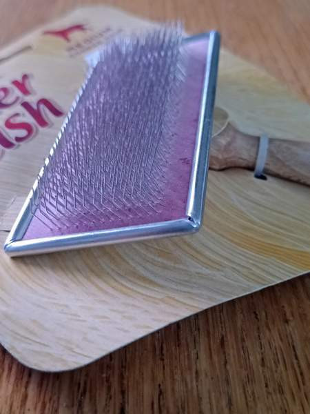 Karsta Lawrence The Original Slicker Brush Medium Raasepori - photo 2