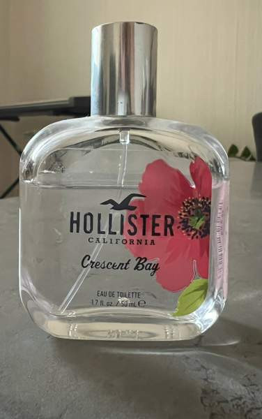 Hollister Crescent Bay-hajuvesi Turku - valokuva 1