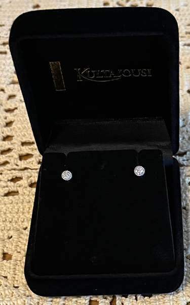 Timanttikorvakorut Тампере - изображение 1