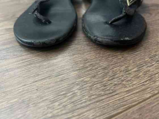 Guess sandaalit koko 36 Helsinki