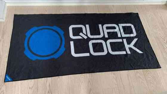 Dritimes retkeily-/rantapyyhe FNLD GRVL Helsinki