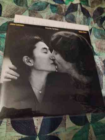 John Lennon & Yoko Ono – Double Fantasy Vantaa