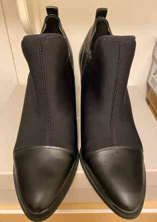 Uudet Calvin Klein Nilkkurit /kengät Kerava