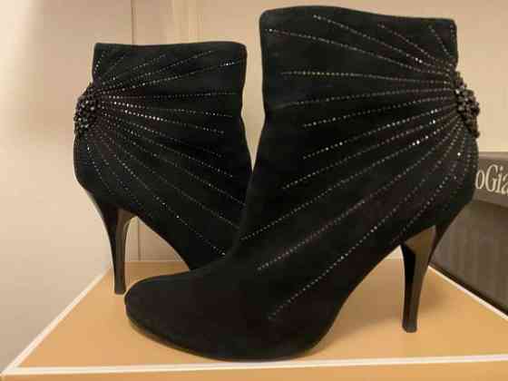 Nilkkurit / kengät Kerava