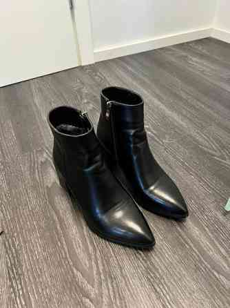 Korolliset nilkkurit Лемпяаля