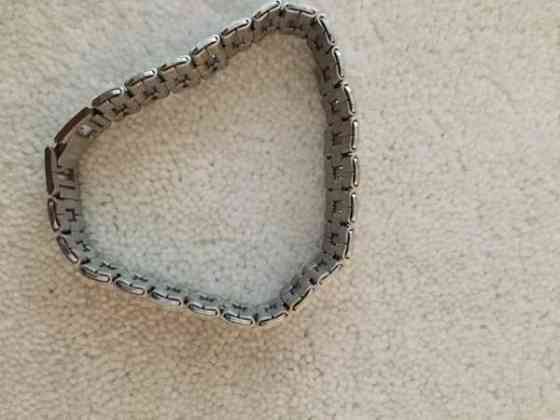 Rannekoru ruostumatonta terästä Keuruu