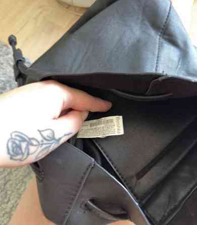 Myydään musta tyylikäs reppu Куопио