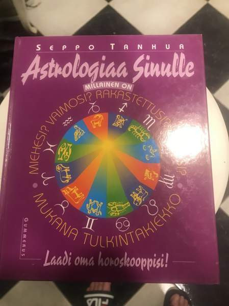 Astrologiaa sinulle kirja Millainen on miehesi? Ra Riihimaeki – foto 1