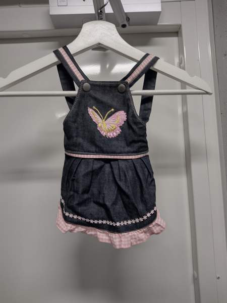 Myydään aurinkomekko pikkuhousuineen, T-paita Espoo - photo 1