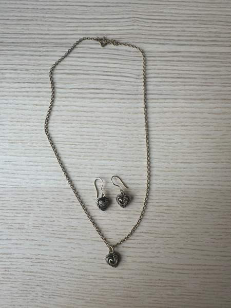 Kalevala talon sydän pronssi korvakorut sekä kaulakoru Imatra - photo 3