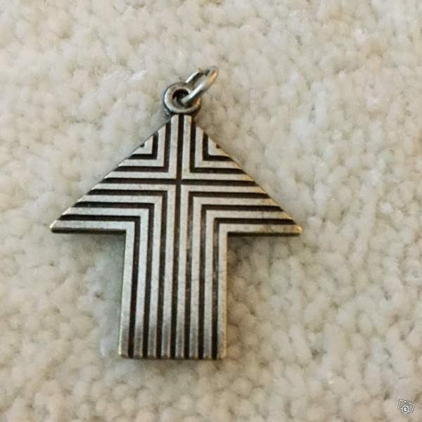 Hopeanvärinen riipus Keuruu - valokuva 1