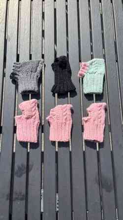 Neulotut koiran pipot Lempaeaelae