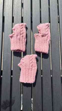 Neulotut koiran pipot Lempaeaelae