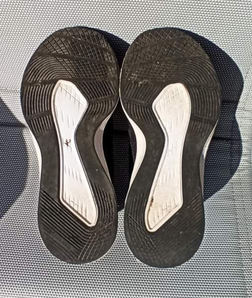 Juoksukengät 32 Helsinki - valokuva 7