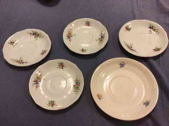 Arabia 60-luvun lautaset Vantaa