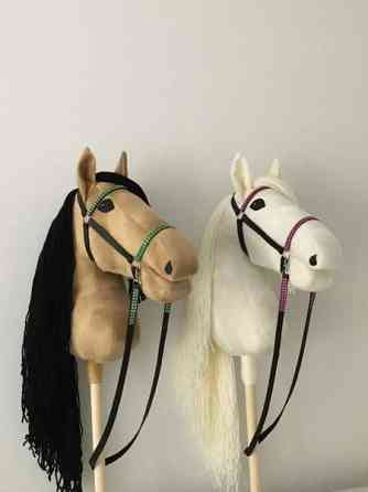 Keppihevonen / keppari + suitset tilauksesta Helsinki