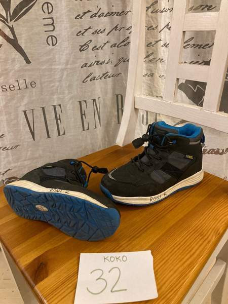 Vedenpitävät välikausi kengät 32 Vantaa – foto 1