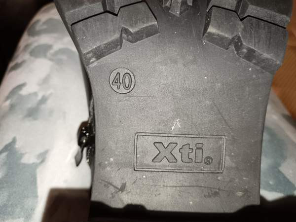 Xti - merkkiset nilkkurit Nokia - valokuva 4