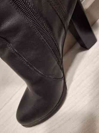 Aito nahkaiset saappaat Vantaa