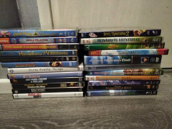 Myydään lasten ja aikuisten elokuvia Kaarina – foto 1