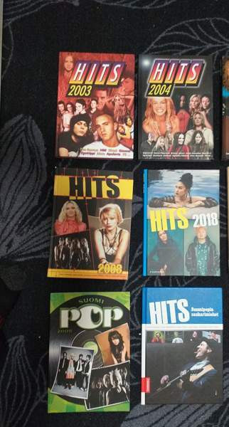 POP- ja HITS-kirjat. Viitasaari - valokuva 2