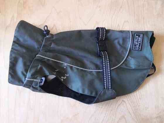 Hurtta Pro sademantteli pienelle koiralle (koko 27) Heinola