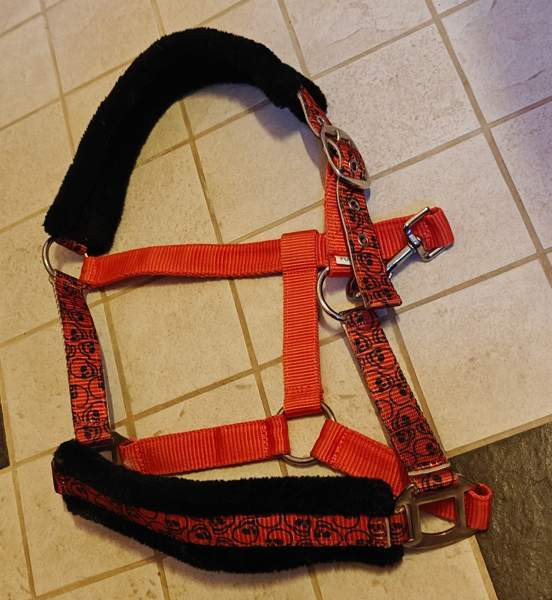 UUSI Halloween riimu, Pony kokoinen Lohja - valokuva 2