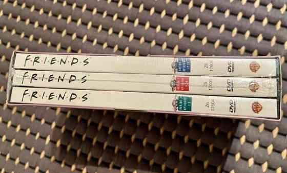 Avaamaton pakkaus Frendit DVDt vuosi 5 Tampere