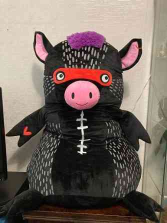 Veera Villisika jätti pehmolelu Kotka