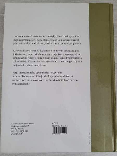 Lasten ja nuorten hoitotyön käsikirja Kuopio – foto 2