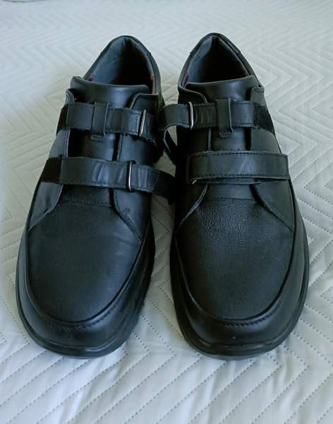 Tarralliset nahkakengät Vantaa - valokuva 1