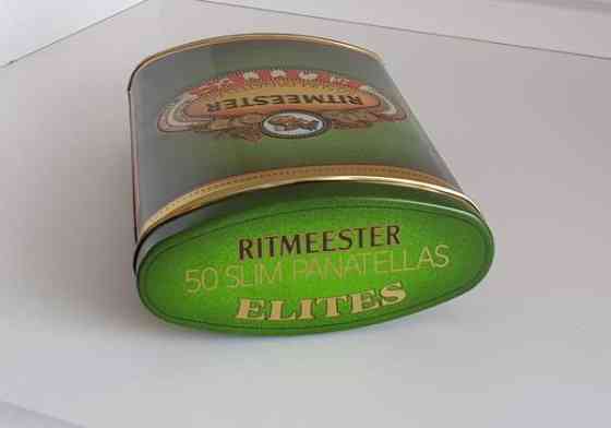 Finnair keräily Ritmeester peltirasia / sikarilaatikko Helsinki