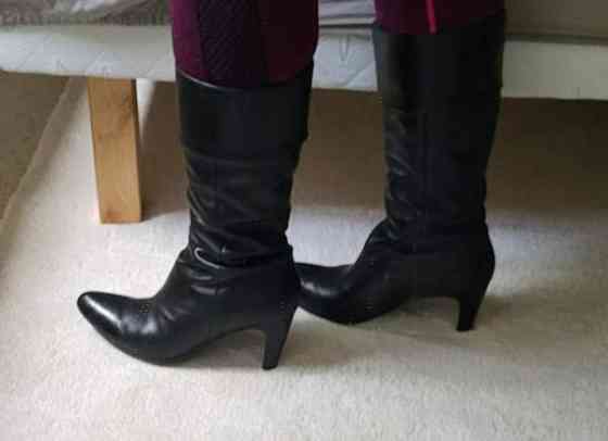 Kolmet kengät Mikkeli