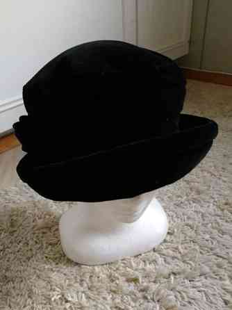 Vintage hattu samettia Tampere