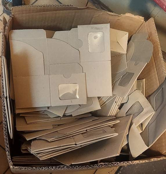 Kartonki rasioita Kuopio - valokuva 5