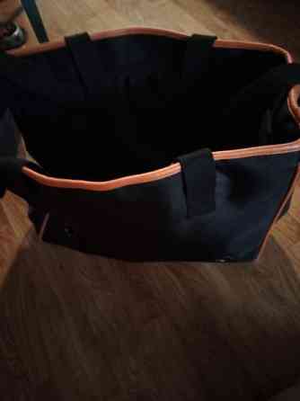 Lemmikin kuljetuslaukku Эспоо