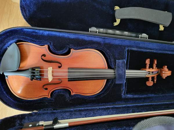 Viulu 1/10 SieLam Divertimento Kuopio - valokuva 2