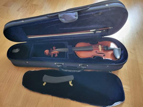 Viulu 1/10 SieLam Divertimento Kuopio - valokuva 1