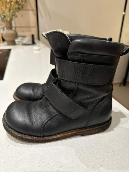 Angulus nahkaiset talvikengät 32 Helsinki - изображение 2