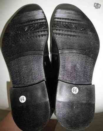 Miesten uudet mustat kiiltonahka juhlakengät 44 Yloejaervi