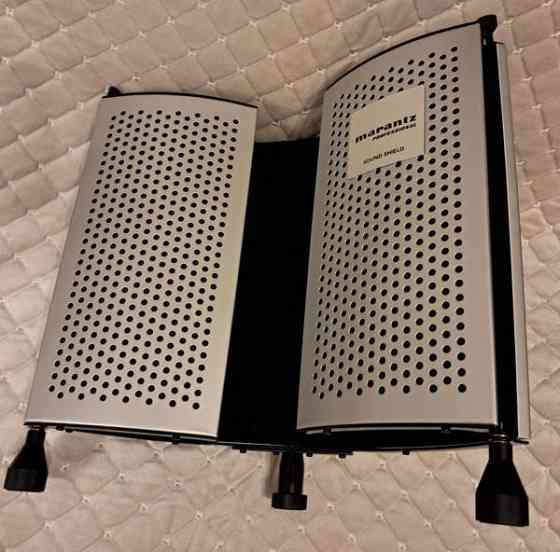 Marantz Professional SOUND SHIELD Mustasaari