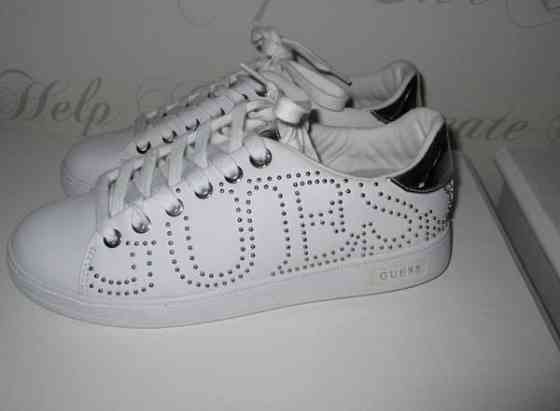 Guess valkoiset vapaa-ajan tennarit 38 Yloejaervi