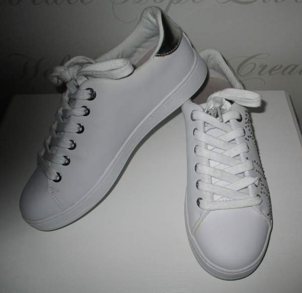 Guess valkoiset vapaa-ajan tennarit 38 Ylöjärvi - valokuva 3