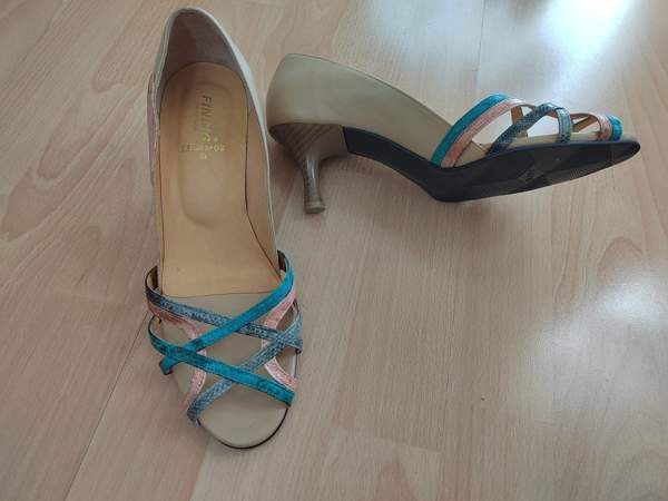 Naisten kengät Mynämäki - valokuva 1