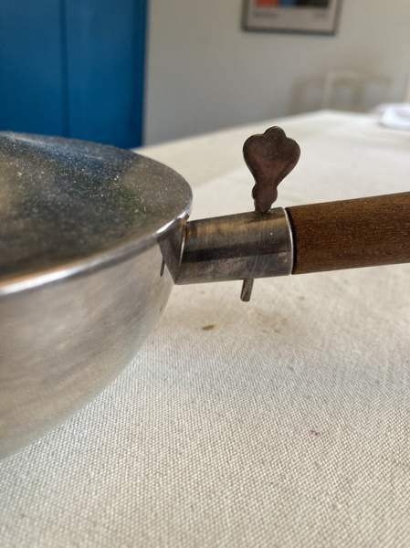 Gardberg ? tiikkiä ja metallia tarjoiluastia Jyvaeskylae – foto 2