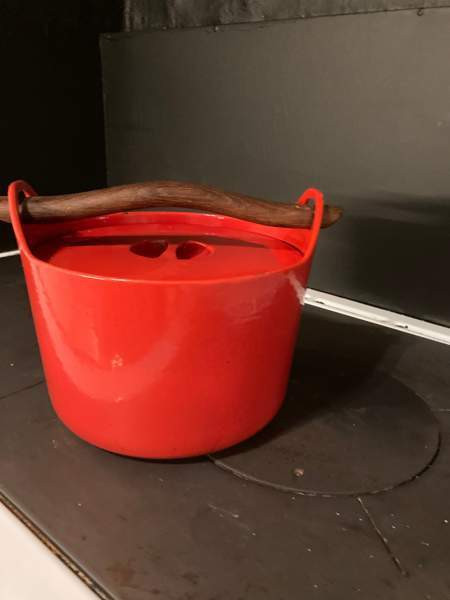 Rosenlew valurautapata, punainen Ювяскюля - изображение 1