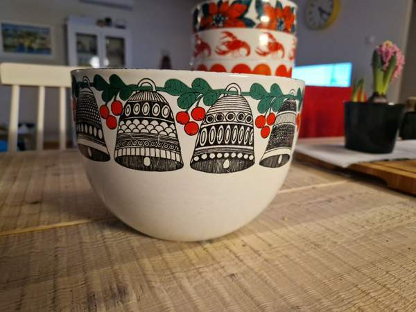 Arabia Finel Joulun kellot iso kulho ~21cm Helsinki - изображение 1