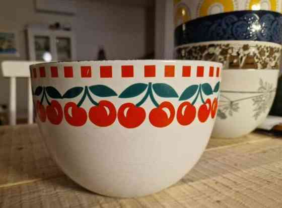 Arabia Finel Kirsikka iso kulho ~21cm Helsinki